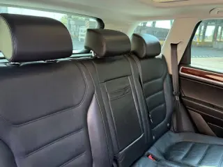 2012 Volkswagen Touareg VR6 Sport