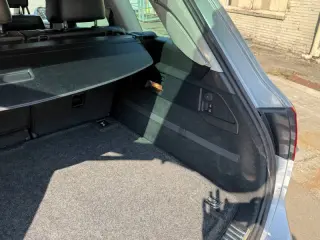 2012 Volkswagen Touareg VR6 Sport