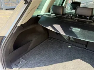 2012 Volkswagen Touareg VR6 Sport