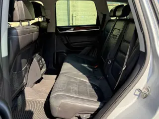 2012 Volkswagen Touareg VR6 Sport