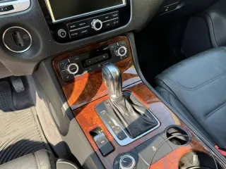 2012 Volkswagen Touareg VR6 Sport