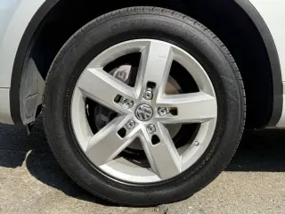 2012 Volkswagen Touareg VR6 Sport