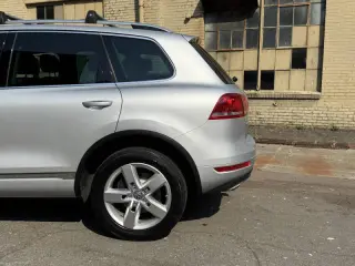 2012 Volkswagen Touareg VR6 Sport
