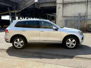 2012 Volkswagen Touareg VR6 Sport