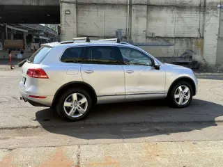 2012 Volkswagen Touareg VR6 Sport