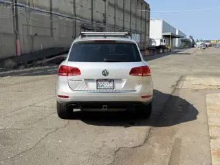 2012 Volkswagen Touareg VR6 Sport