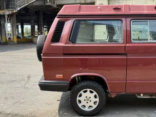1988 Volkswagen Vanagon Camper