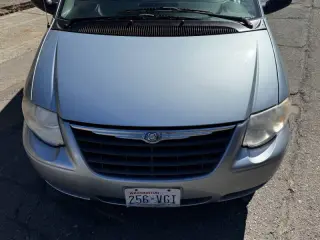 2006 Chrysler Town and Country Touring