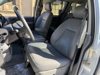 2006 Chrysler Town and Country Touring