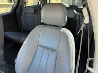 2006 Chrysler Town and Country Touring