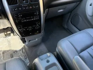 2006 Chrysler Town and Country Touring