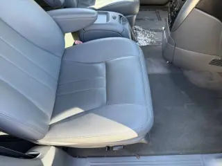 2006 Chrysler Town and Country Touring
