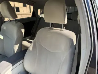 2010 Toyota Prius III