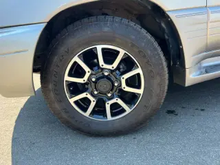 2000 Lexus LX 470