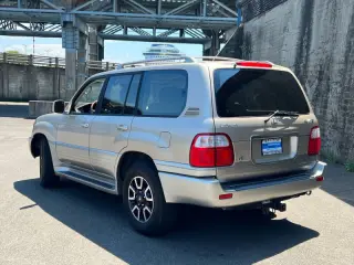 2000 Lexus LX 470