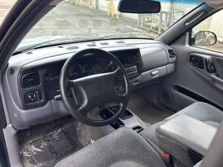 1999 Dodge Dakota SLT