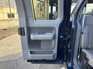 2005 Ford F-150 XLT