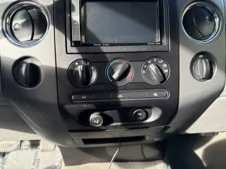 2005 Ford F-150 XLT