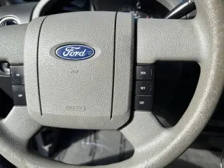 2005 Ford F-150 XLT