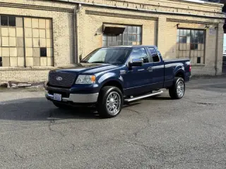2005 Ford F-150 XLT
