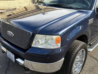2005 Ford F-150 XLT