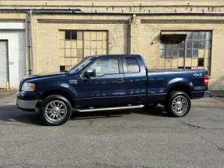 2005 Ford F-150 XLT