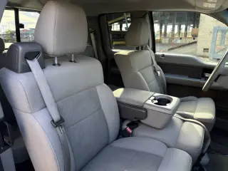 2005 Ford F-150 XLT