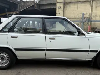 1984 Toyota Camry LE