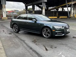 2017 Audi A4 2.0T quattro Premium Plus