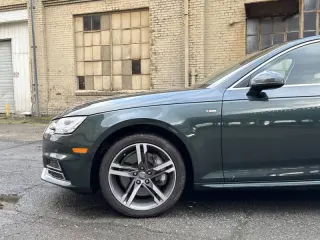 2017 Audi A4 2.0T quattro Premium Plus