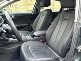 2017 Audi A4 2.0T quattro Premium Plus