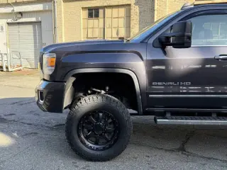 2015 GMC Sierra 3500HD Denali