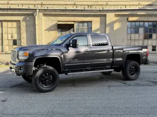 2015 GMC Sierra 3500HD Denali