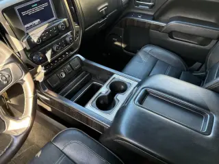 2015 GMC Sierra 3500HD Denali