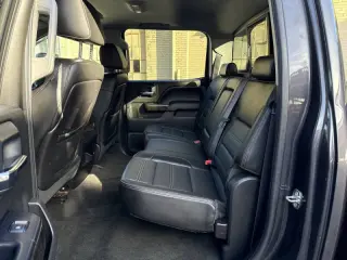 2015 GMC Sierra 3500HD Denali