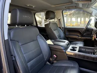 2015 GMC Sierra 3500HD Denali