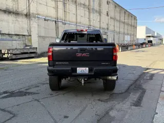 2015 GMC Sierra 3500HD Denali
