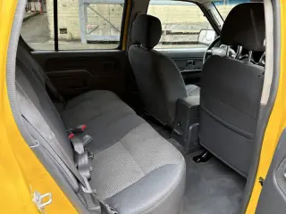 2002 Nissan Xterra SE S/C