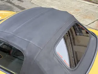 2002 Mazda MX-5 Miata SE