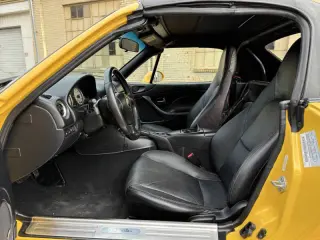 2002 Mazda MX-5 Miata SE