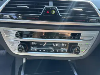 2022 BMW 7 Series ALPINA B7 xDrive