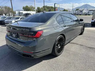 2022 BMW 7 Series ALPINA B7 xDrive