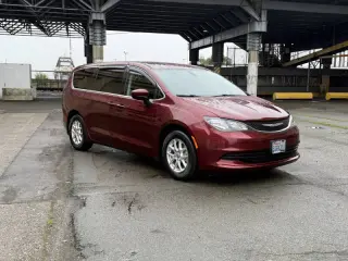 2018 Chrysler Pacifica LX