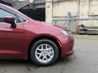 2018 Chrysler Pacifica LX