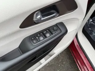 2018 Chrysler Pacifica LX
