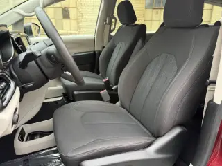 2018 Chrysler Pacifica LX