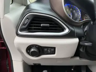2018 Chrysler Pacifica LX