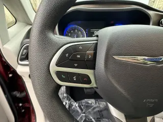 2018 Chrysler Pacifica LX