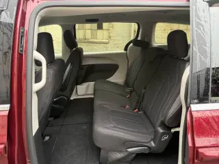 2018 Chrysler Pacifica LX