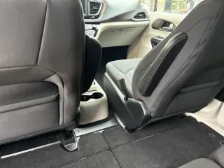 2018 Chrysler Pacifica LX